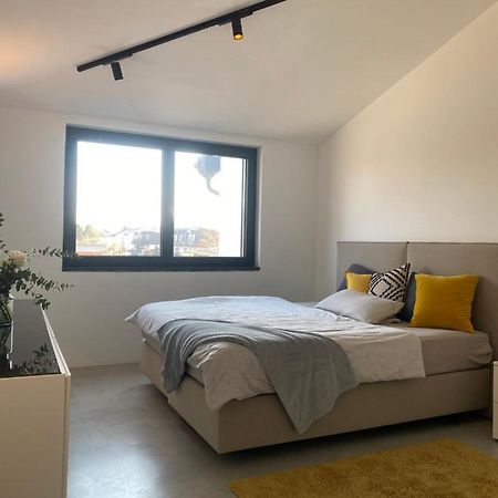 Moderne Ferienwohnung Stephanskirchen Extérieur photo